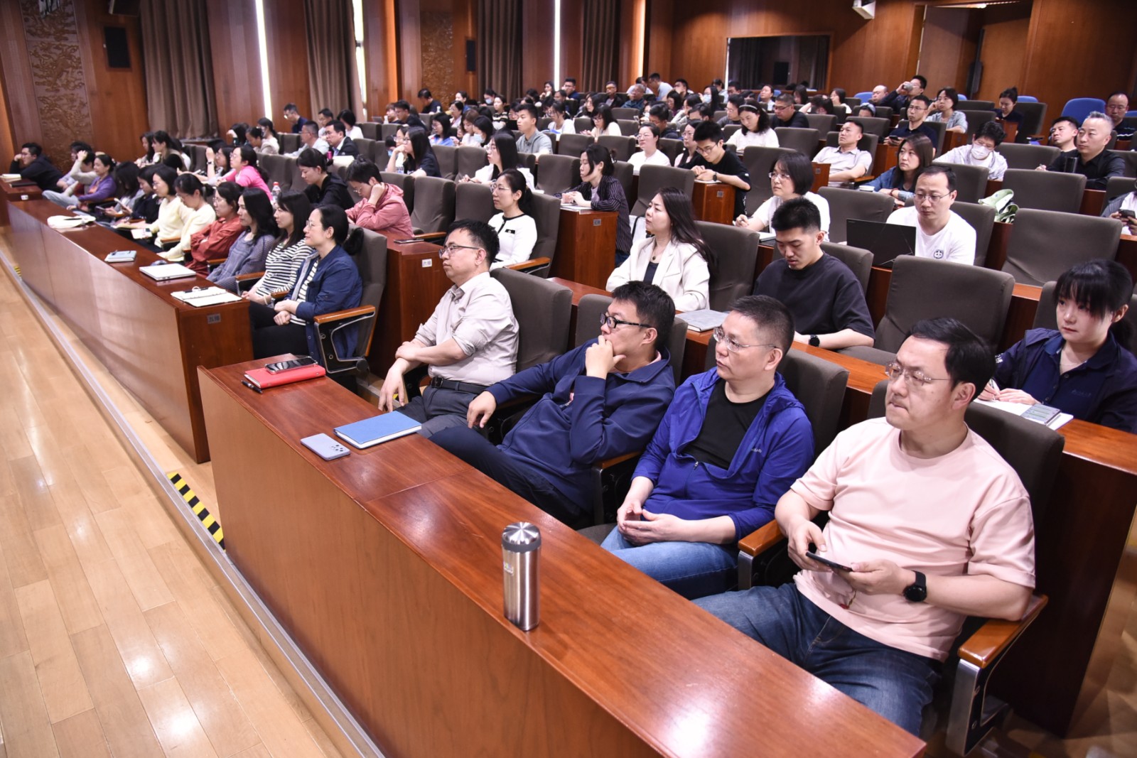 1747731629831018253.jpg 1747731629831018253.jpg