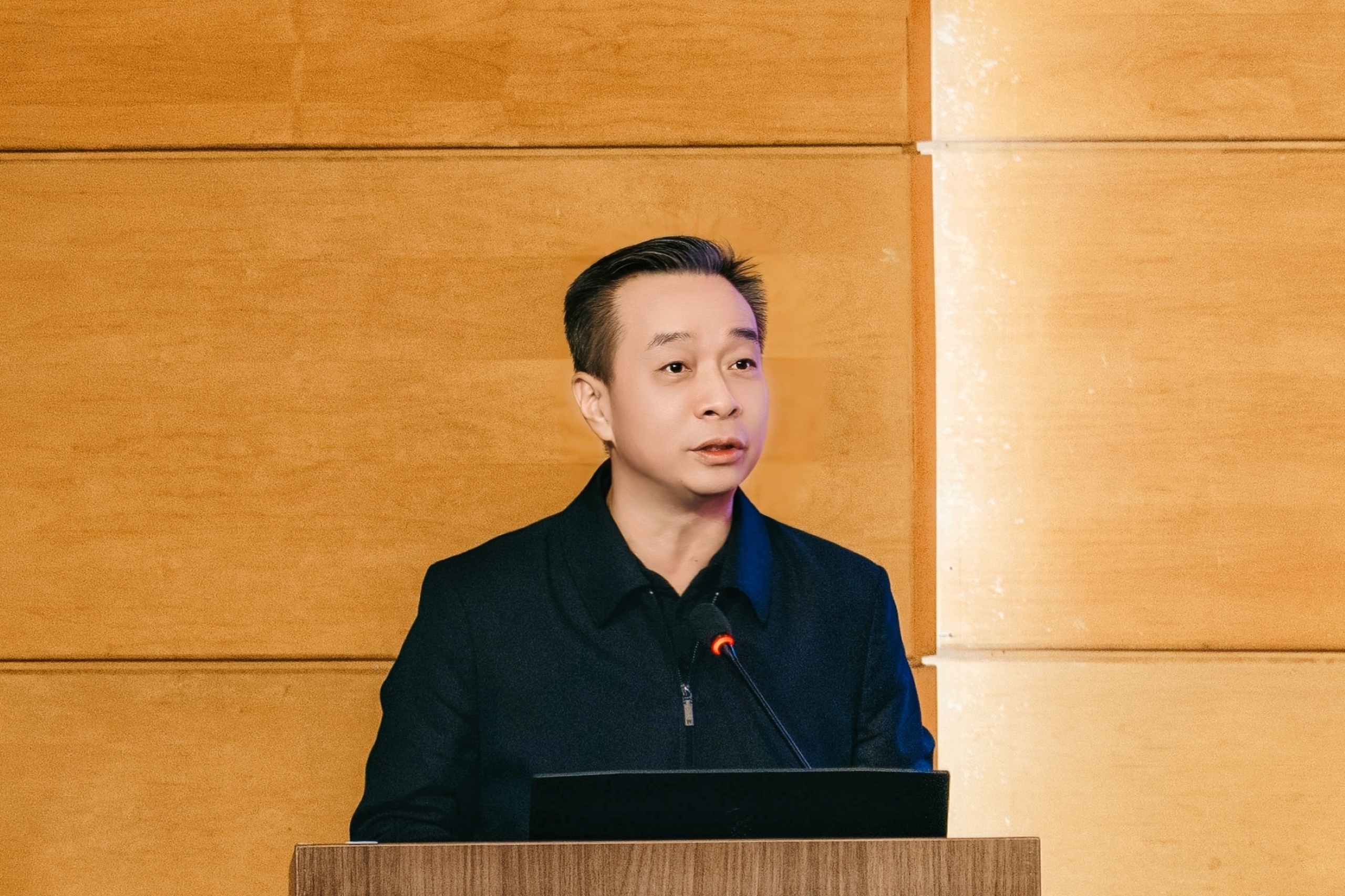 第十四届宋代文学国际学术研讨会在北京师范大学珠海校区举行