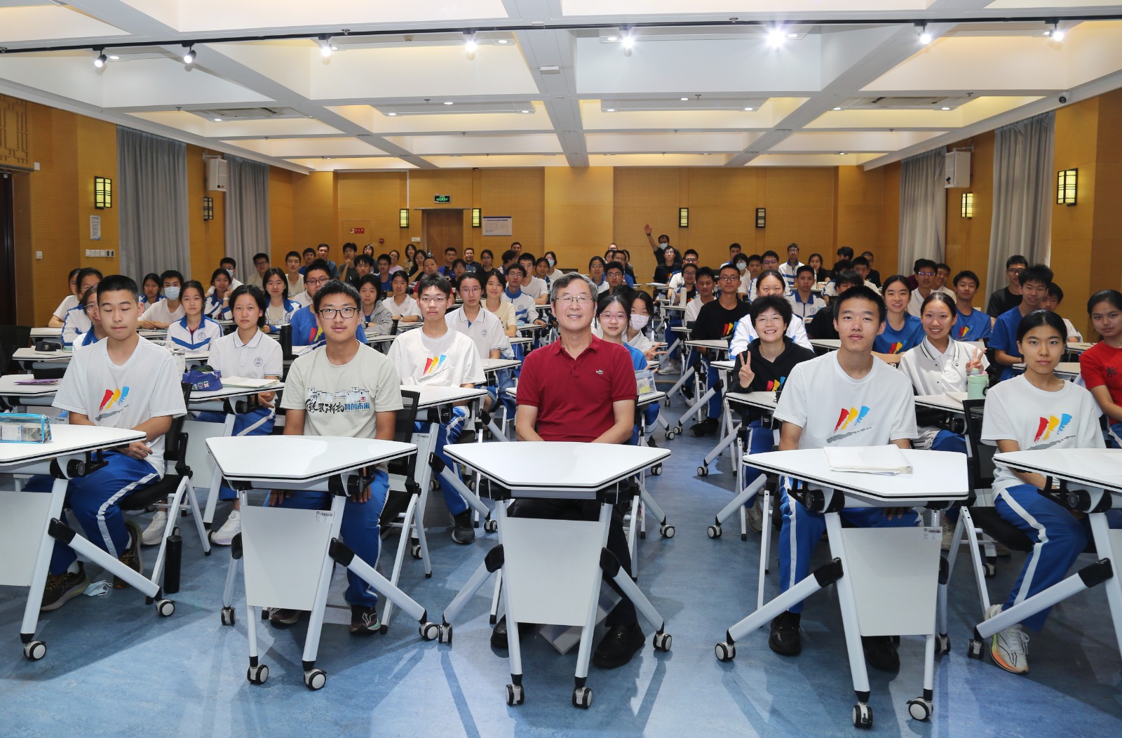 图3.jpg