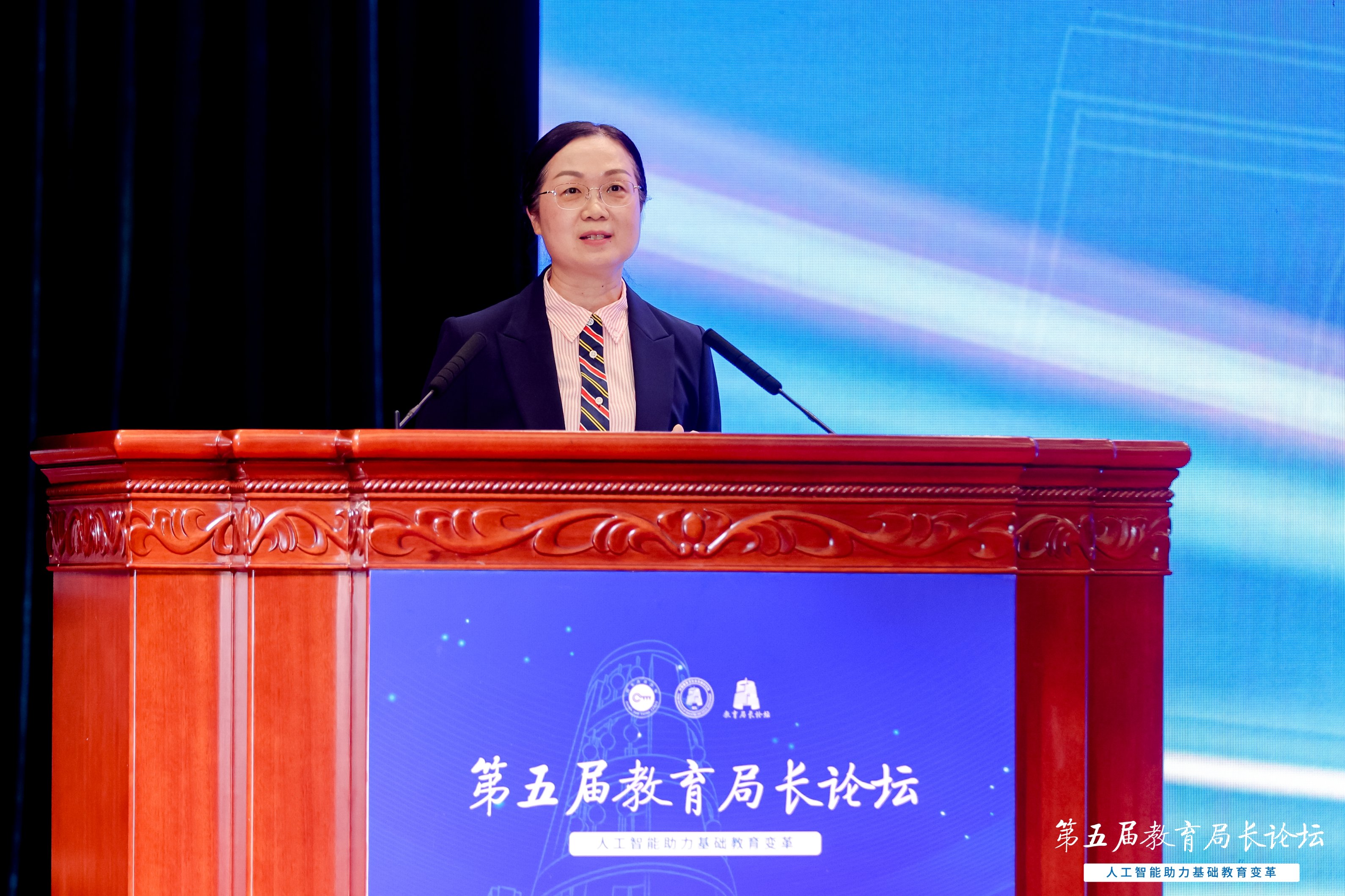 图3陈秋燕讲话.jpg